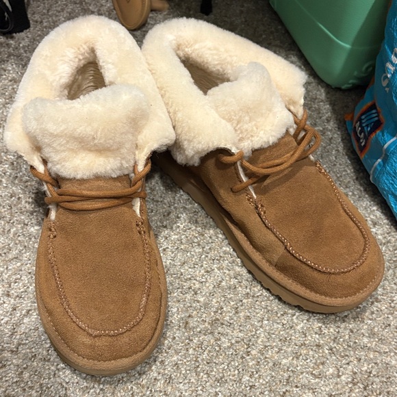 UGG Shoes - UGG Women's Diara Boots Chestnut